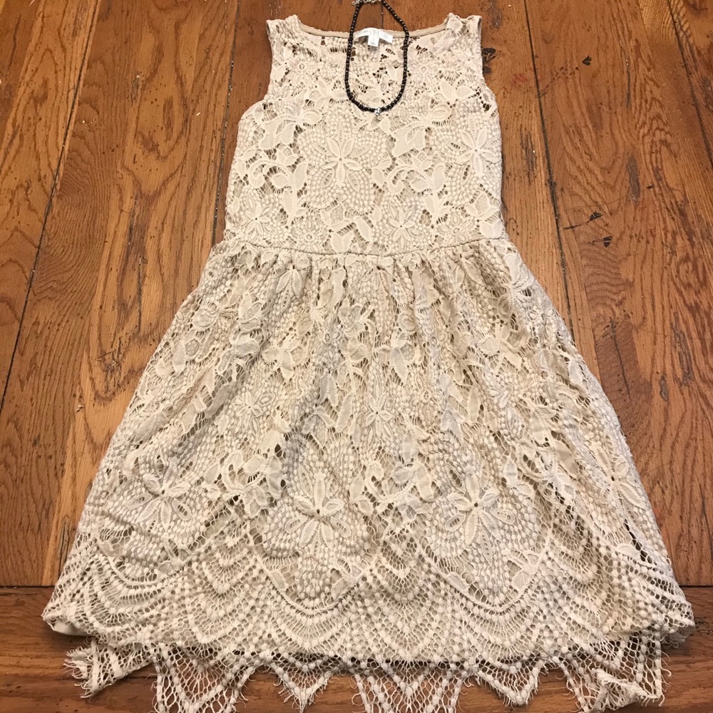 Love Fire detailed dress size small